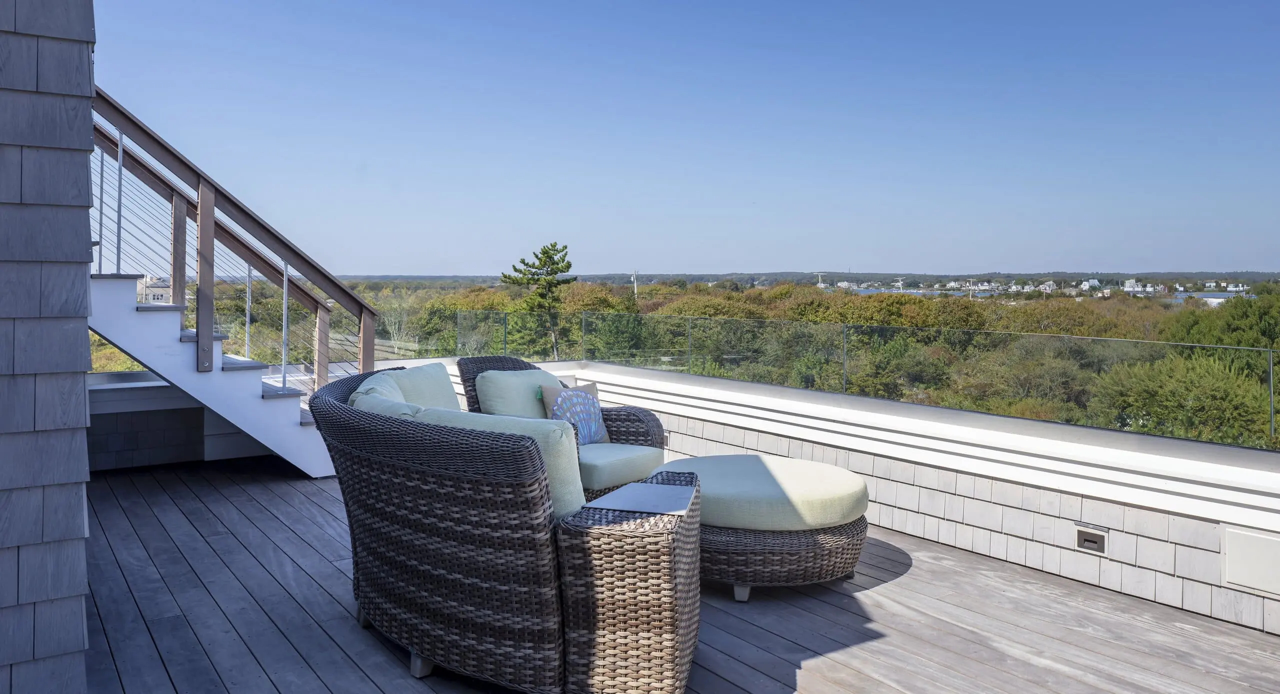 beachhouse-north-deck