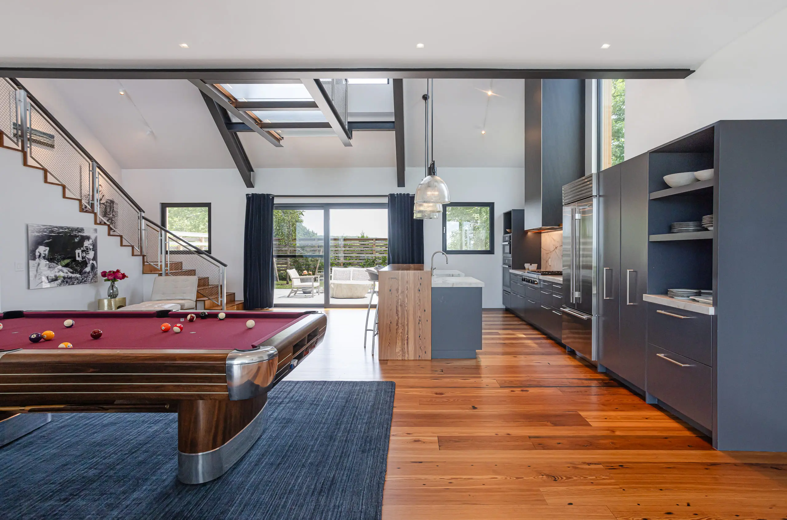 seapowet-pool-table-kitchen
