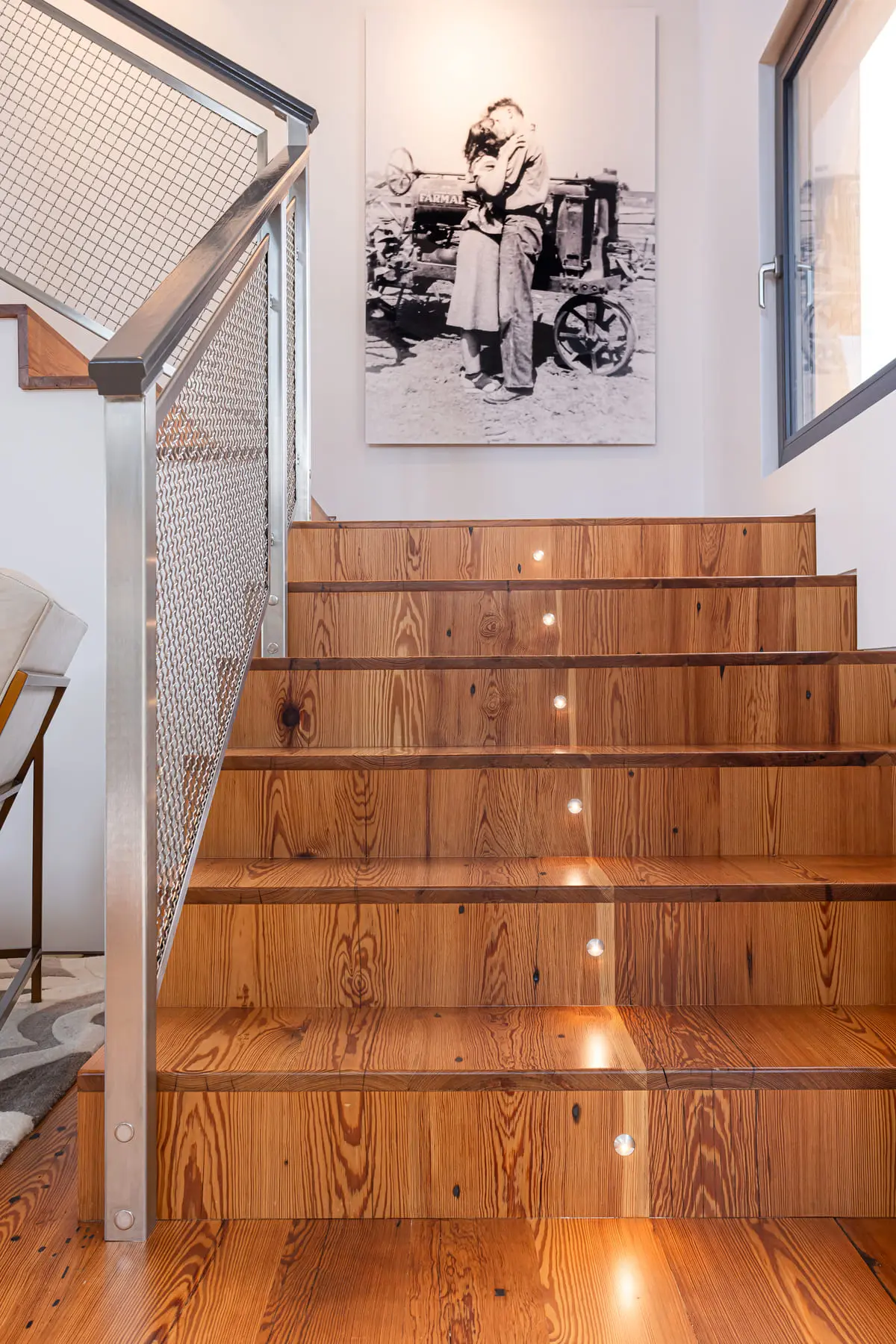 seapowet-stairs-detail-up