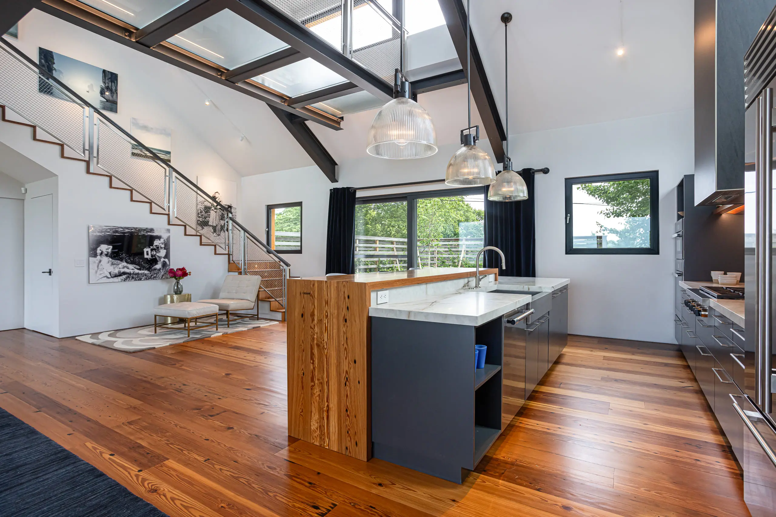 seapowet-kitchen-island-angled