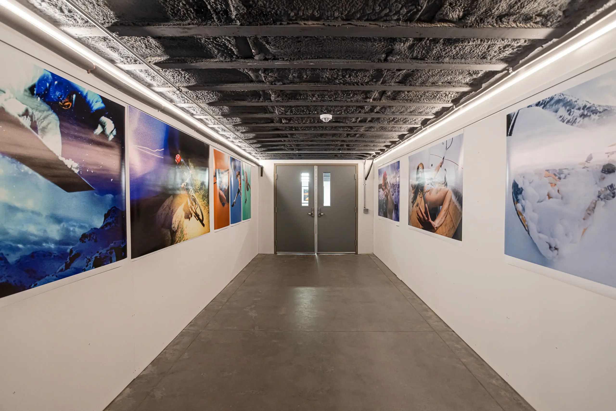 seapowet-garage-entry-inside